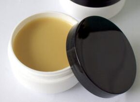 gyógynövény alapú kenőcs lábgomba kezelésére